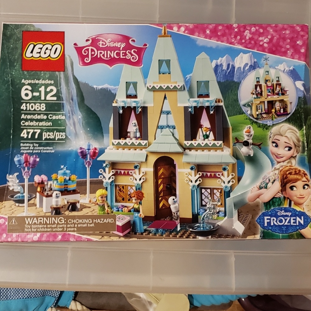 Lego friends frozen Arendelle castle 41068